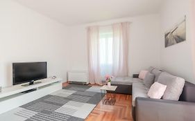 Apartman Rhapsody